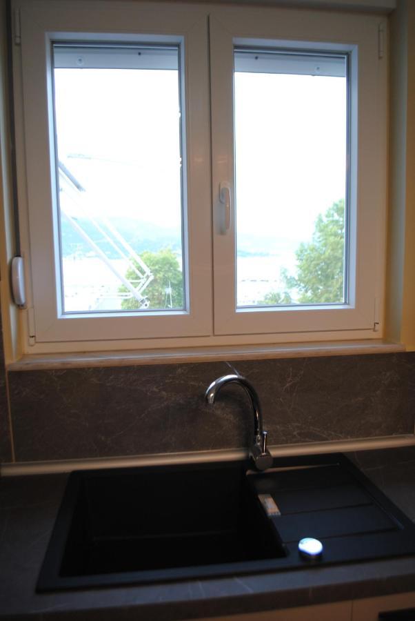 Apartmán Sea Breeze Nea Iraklitsa Exteriér fotografie